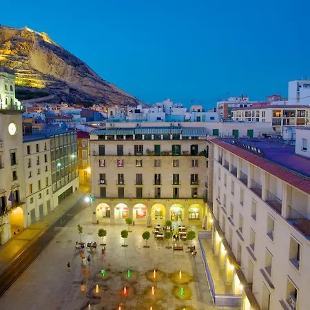 Plaza - Premium - Centro - Playa * Alicante